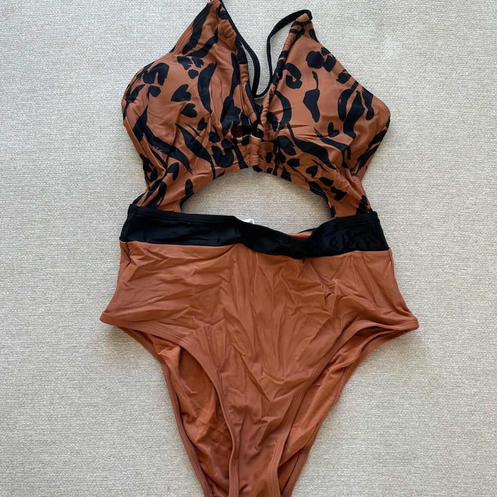 Cupshe Brown and Black One-Piece Swimsuit